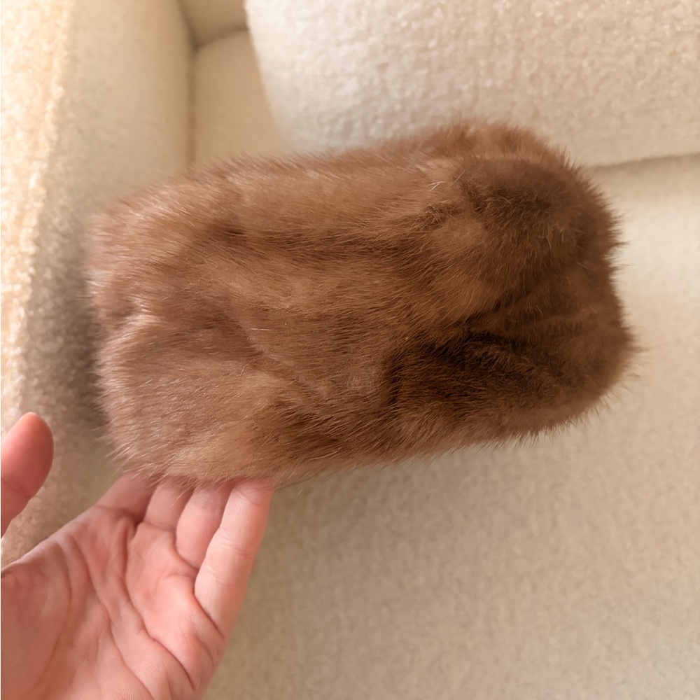 Alfreda Inc vintage Brown Fur Hat